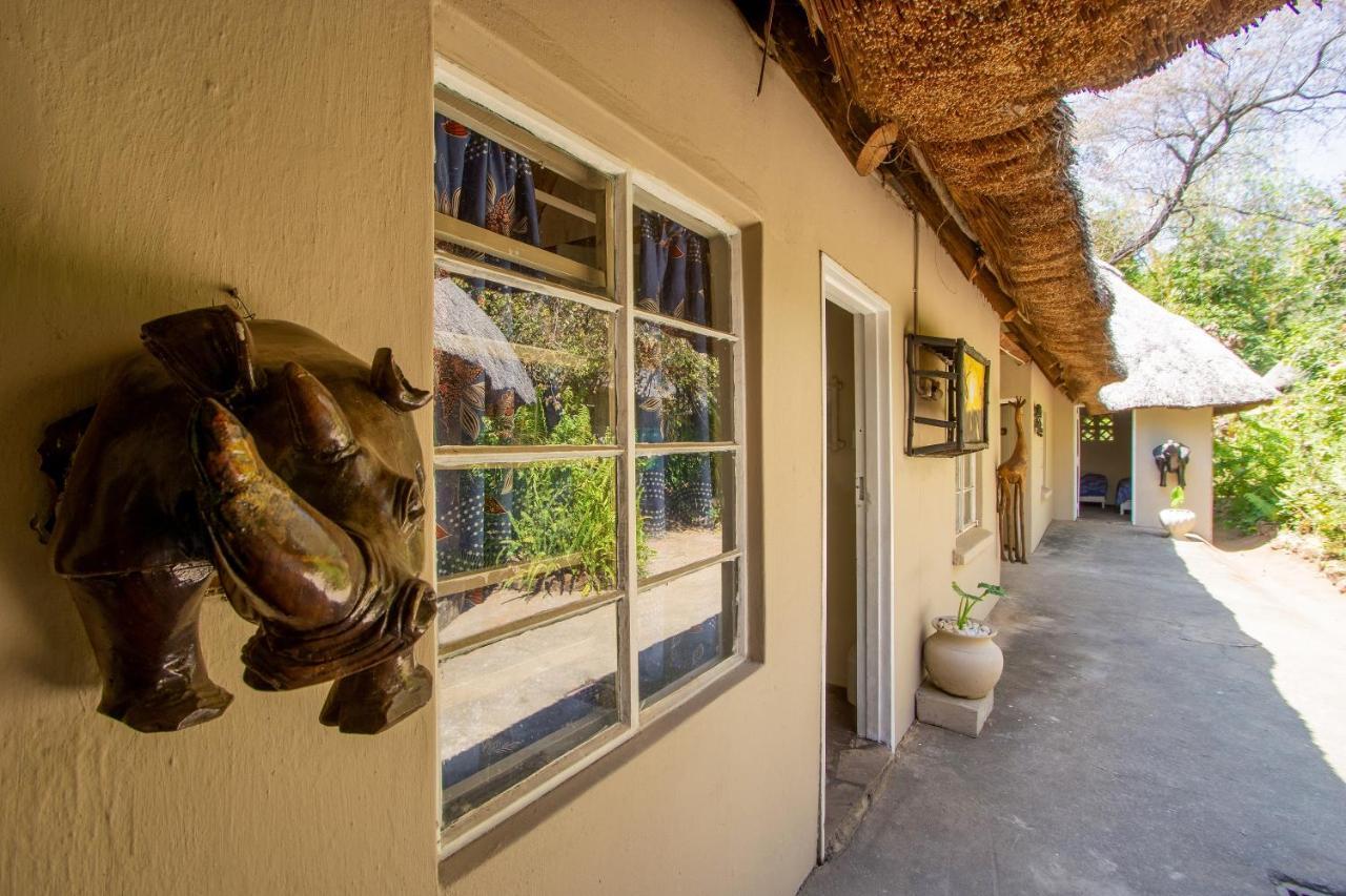 Backpackers Hostel *