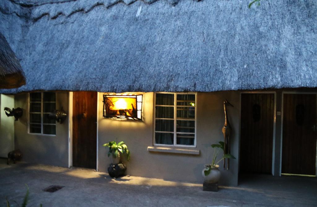 Hostel Backpackers *